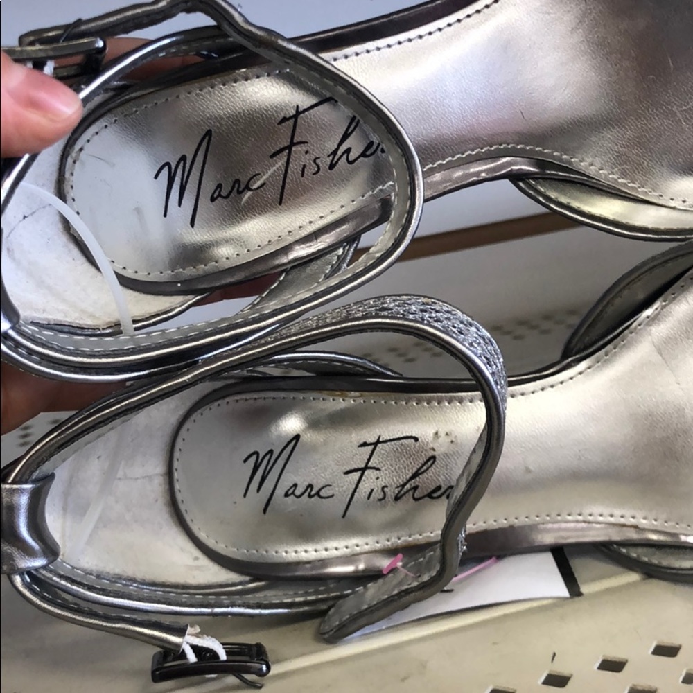 Marc fisher shoes 👠 - Picture 6 of 8